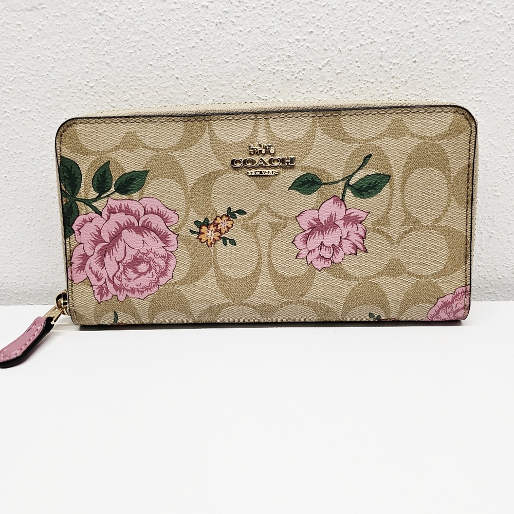 Coach Accordian Signature Canvas Prarie Rose Print Zip Around Wallet Style 2859